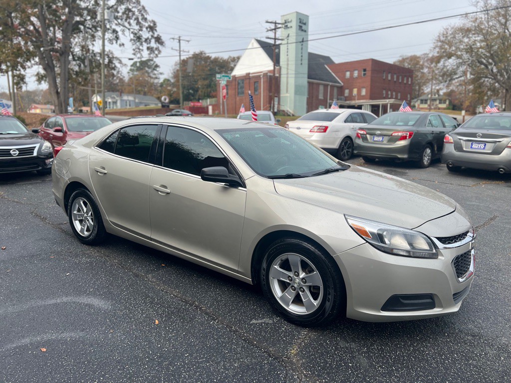 2015 Chevrolet Malibu Image 7