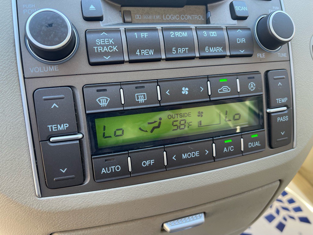 2006 Hyundai Azera Image 32