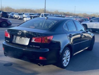 2009 Lexus IS Image 2