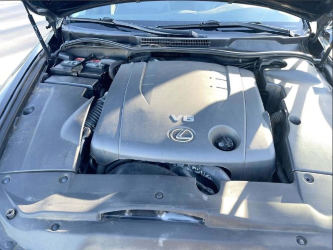 2009 Lexus IS Image 5