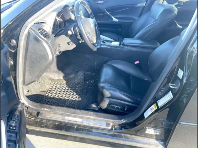 2009 Lexus IS Image 6