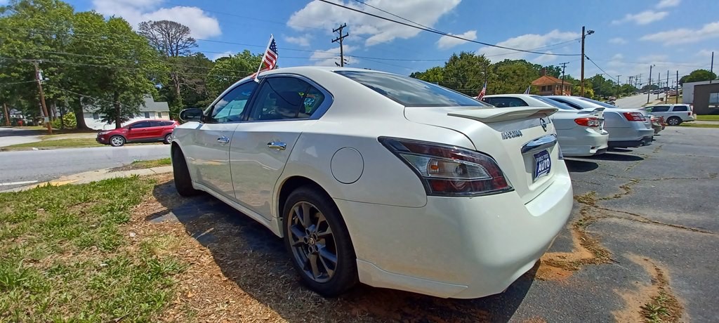 2014 Nissan Maxima Image 4