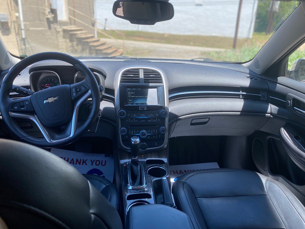 2016 Chevrolet Malibu Image 7