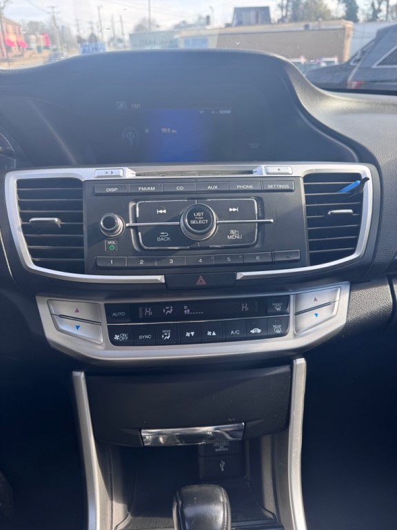 2014 Honda Accord Image 8