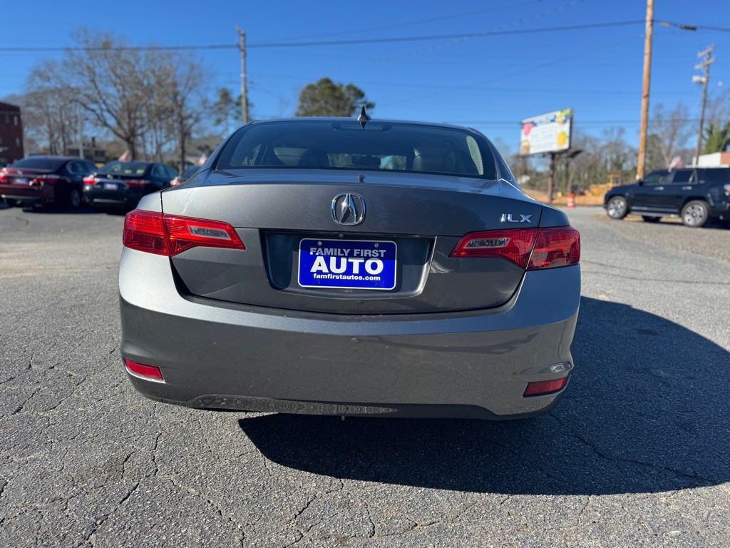 2014 Acura ILX Image 4
