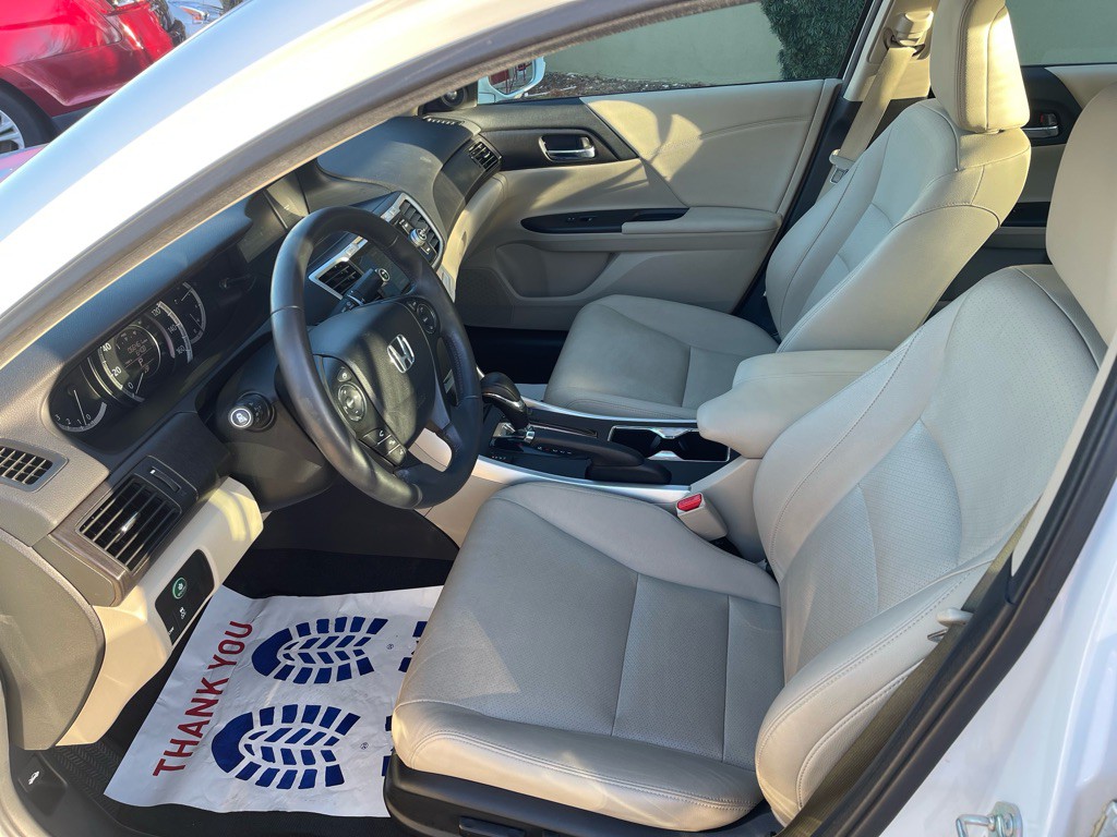 2014 Honda Accord Image 21