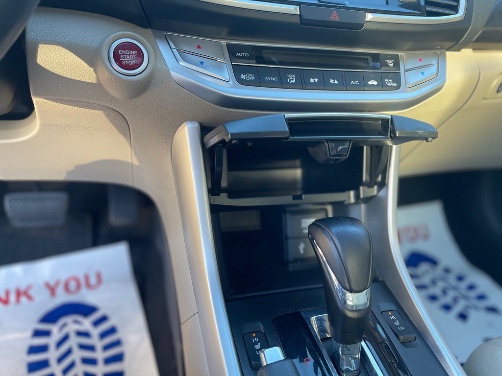 2014 Honda Accord Image 29