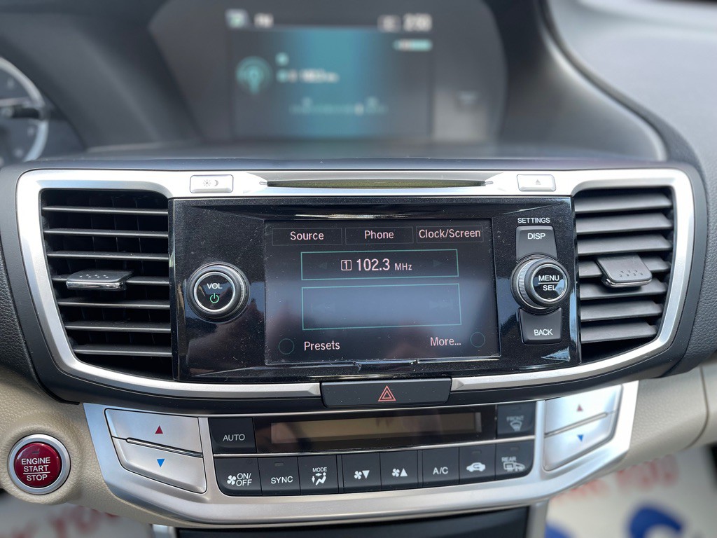 2014 Honda Accord Image 73