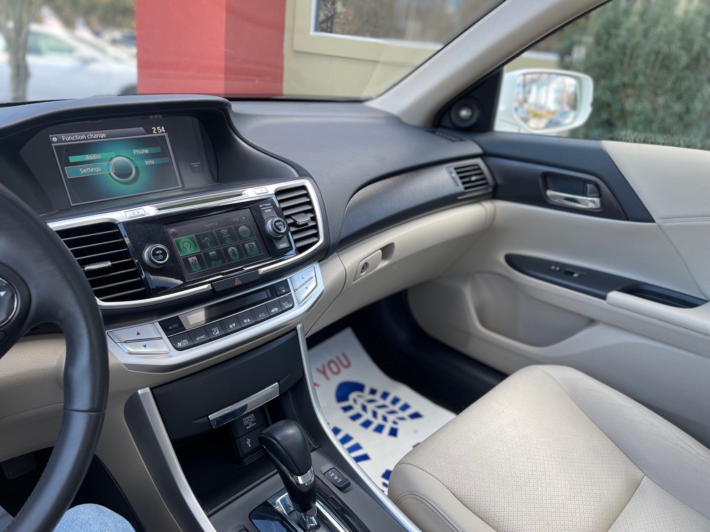 2014 Honda Accord Image 78