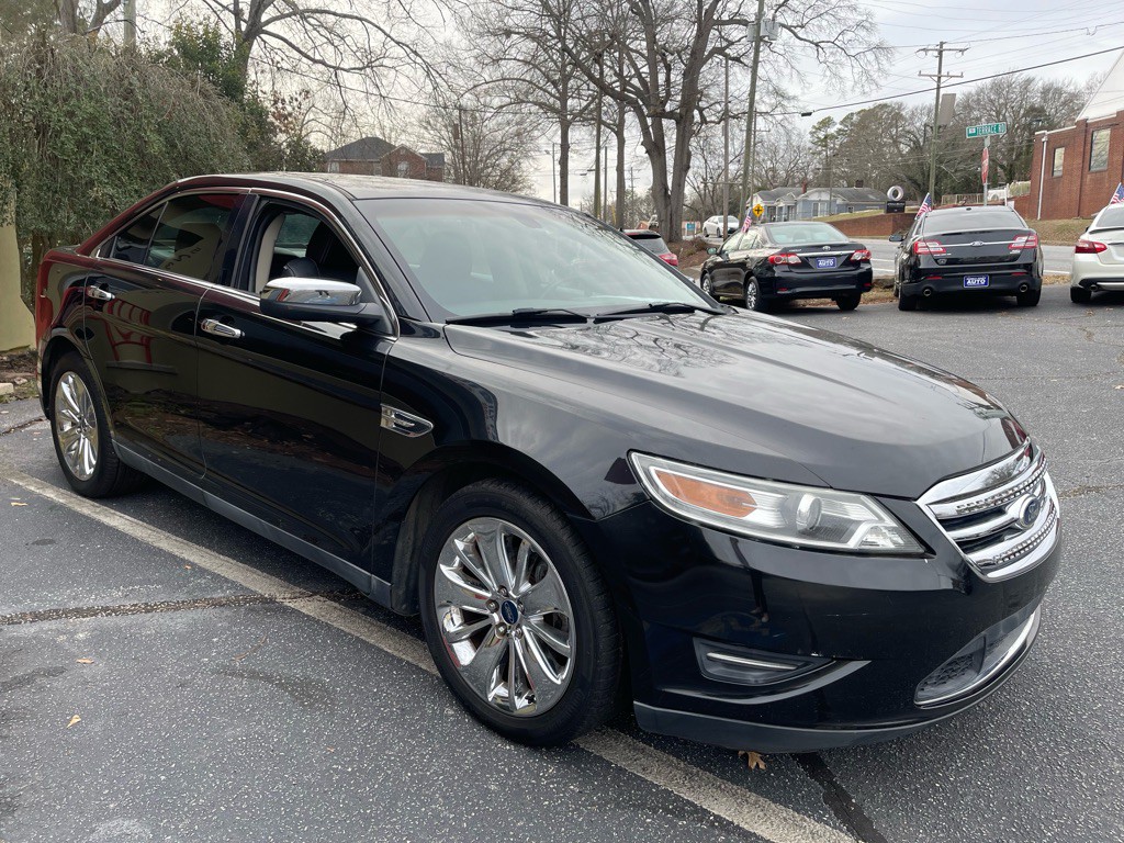 2011 Ford Taurus Image 4