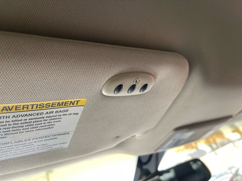 2011 Ford Taurus Image 15