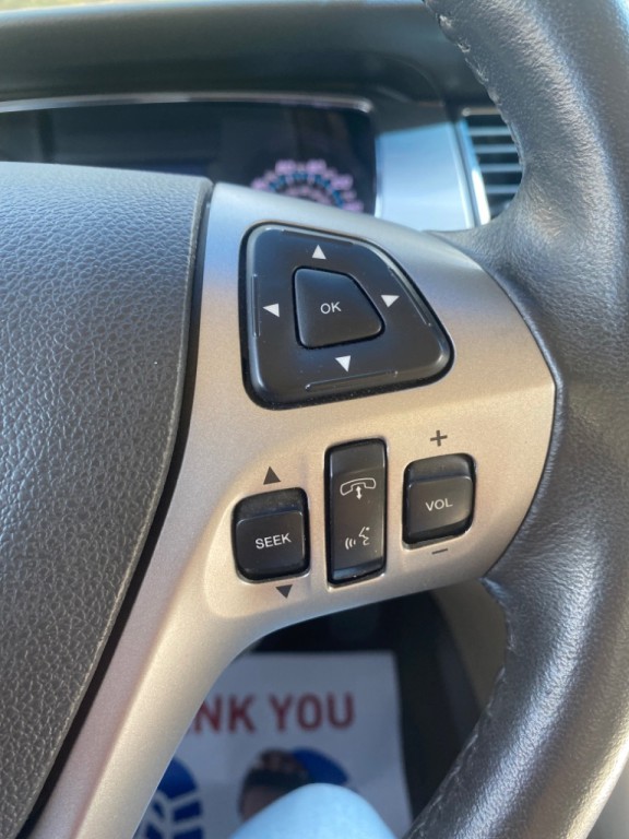 2014 Ford Taurus Image 8