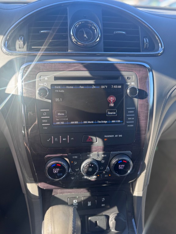 2015 Buick Enclave Image 10