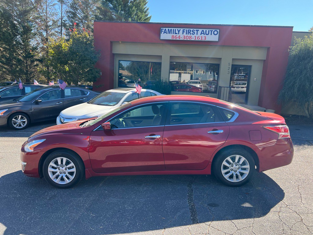 2014 Nissan Altima Image 2
