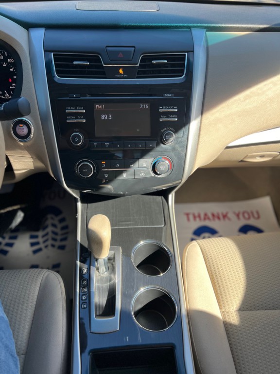 2014 Nissan Altima Image 7