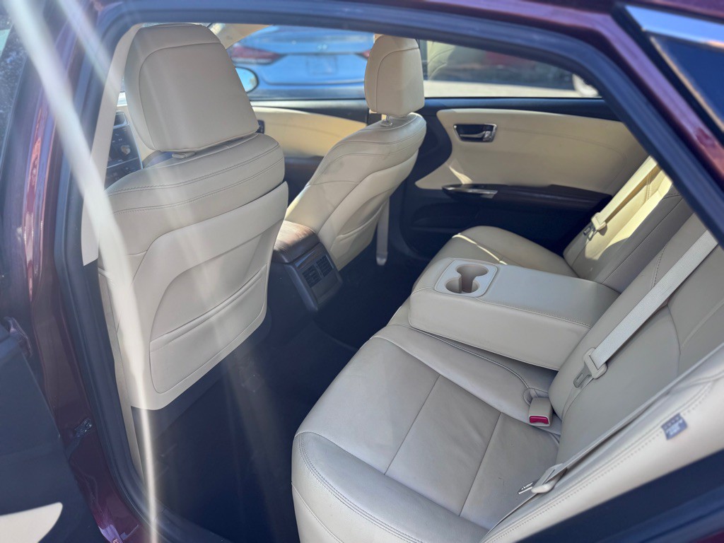 2014 Toyota Avalon Image 5