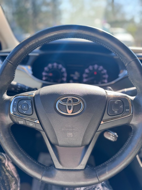 2014 Toyota Avalon Image 10