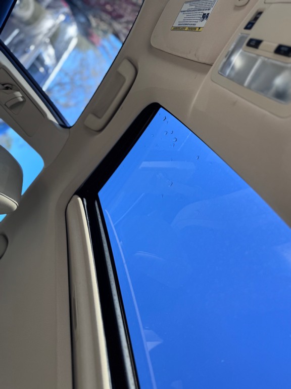 2014 Toyota Avalon Image 15