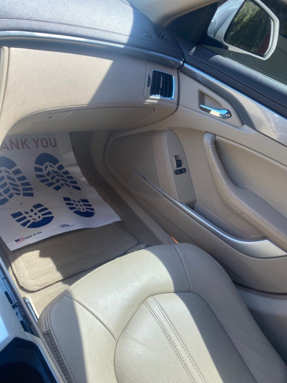 2013 Cadillac CTS Image 16