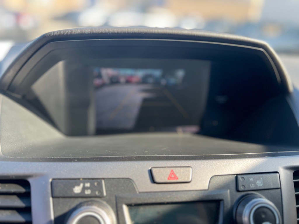 2011 Honda Odyssey Image 6