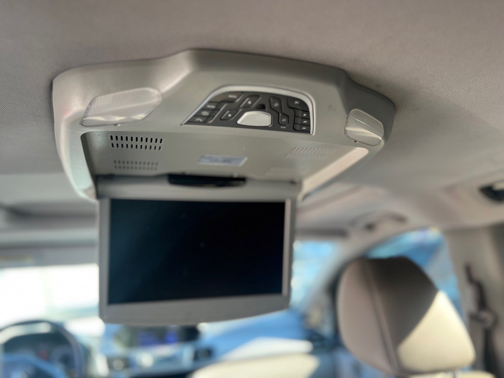 2011 Honda Odyssey Image 10
