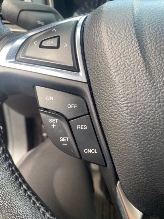 2017 Ford Fusion Image 10