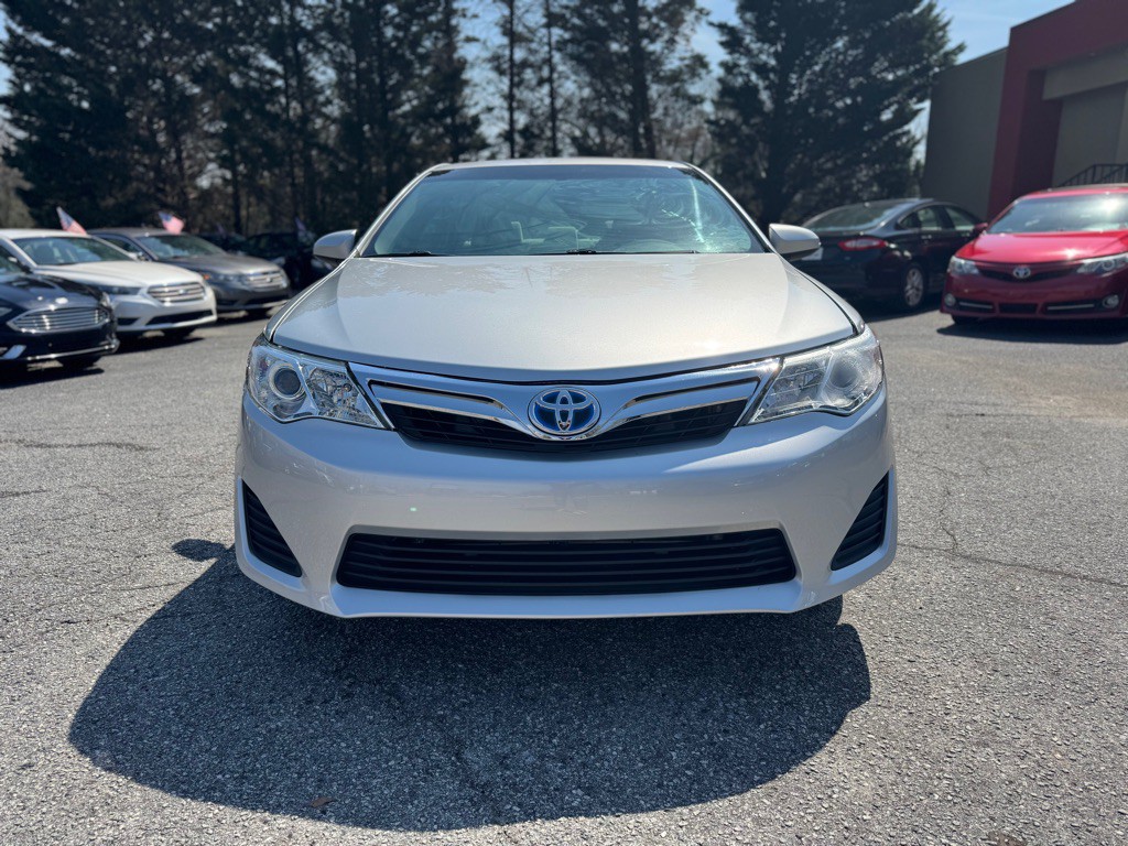 2013 Toyota Camry Image 2