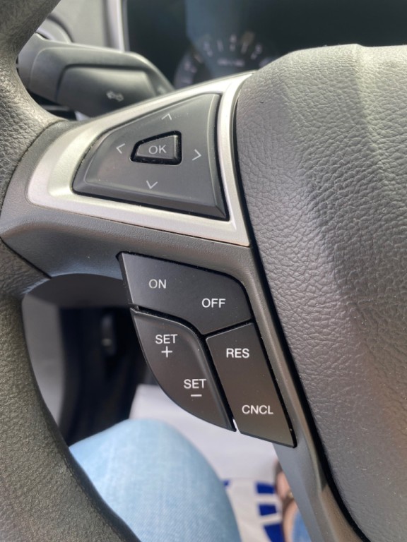 2014 Ford Fusion Image 9