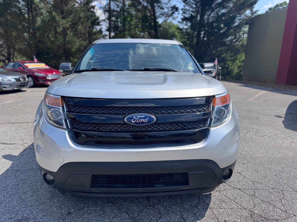 2015 Ford Explorer Image 2