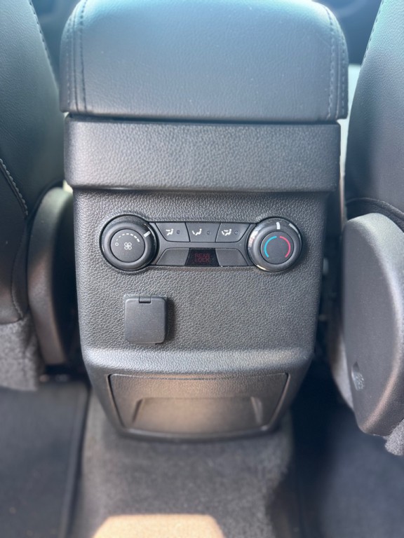 2015 Ford Explorer Image 5