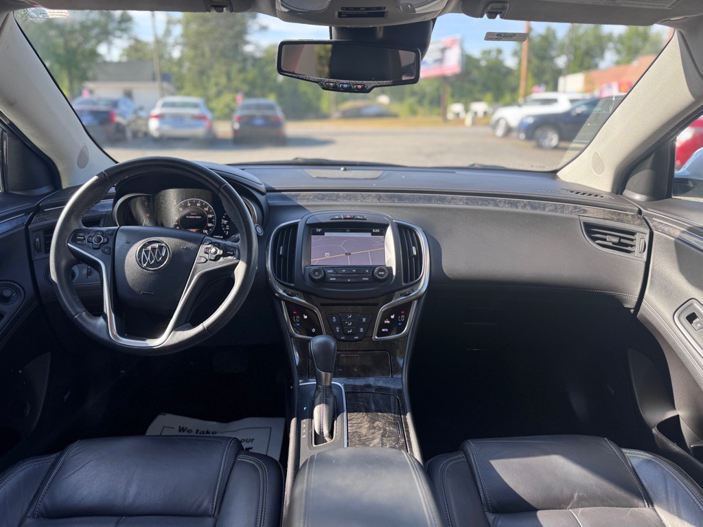 2016 Buick Lacrosse Image 5