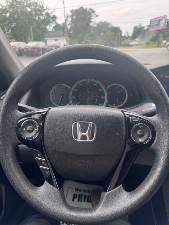 2017 Honda Accord Image 6