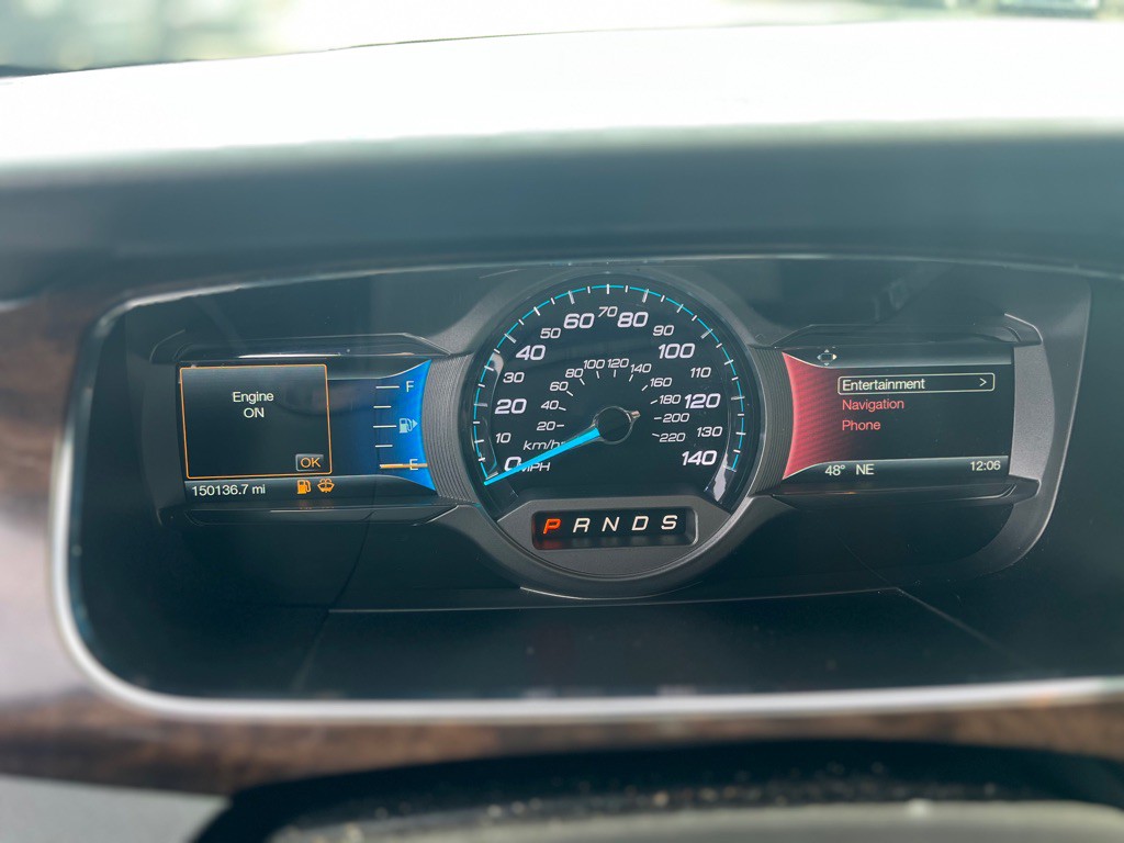 2018 Ford Taurus Image 9