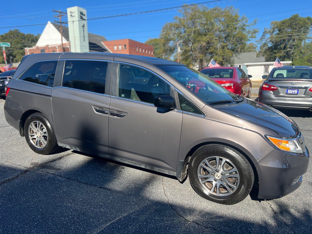 2012 Honda Odyssey Image 7