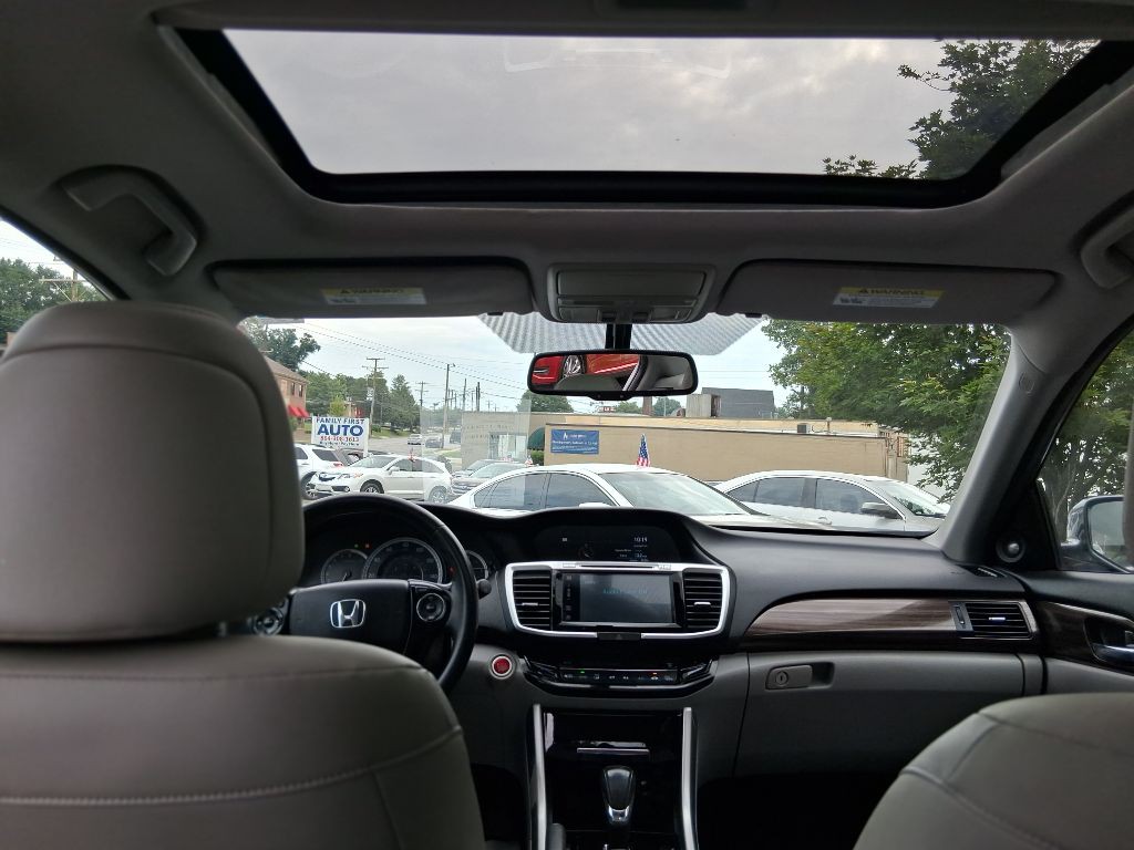 2016 Honda Accord Image 6