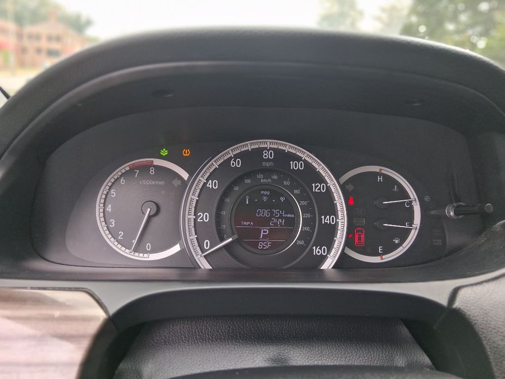 2016 Honda Accord Image 9