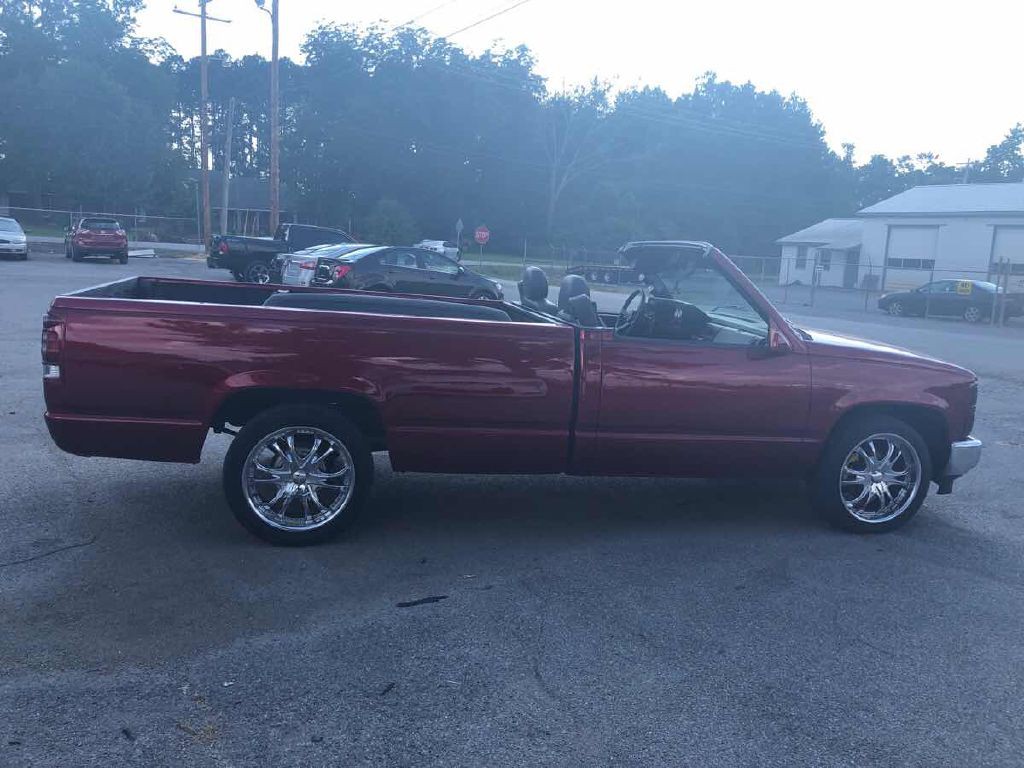 1988 Chevrolet C/K Image 6