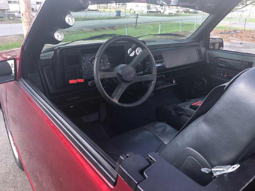 1988 Chevrolet C/K Image 12