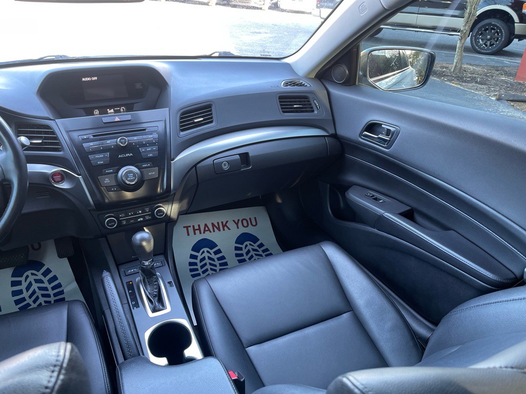 2016 Acura ILX Image 15
