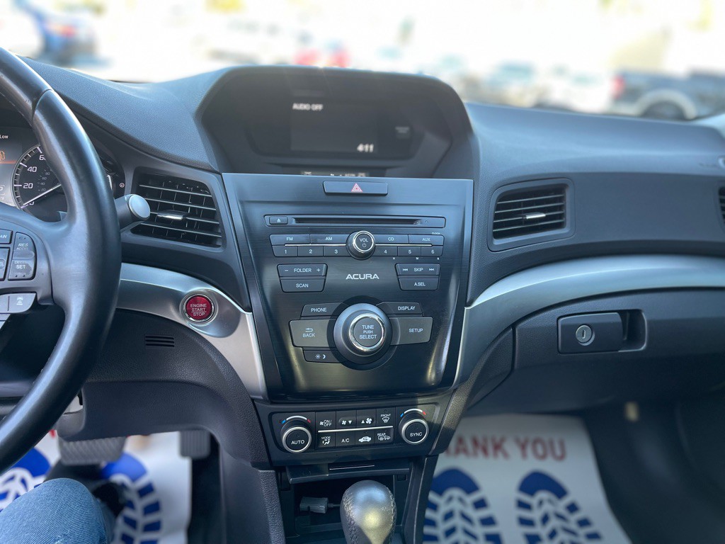 2016 Acura ILX Image 30