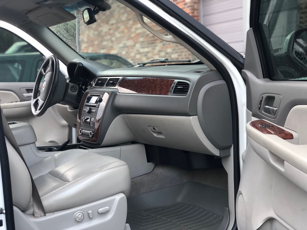 2007 Chevrolet Avalanche Image 8