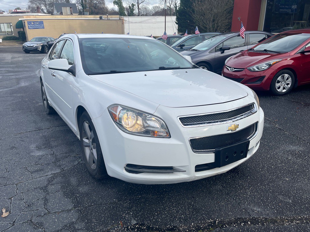 2012 Chevrolet Malibu Image 4