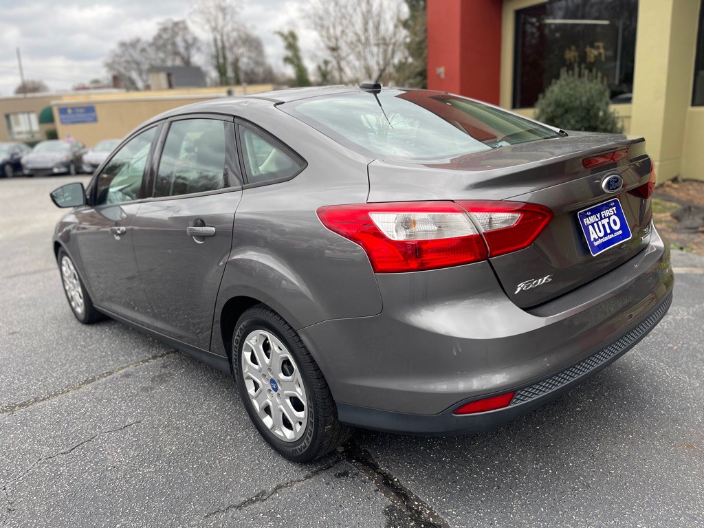 2014 Ford Focus Image 4