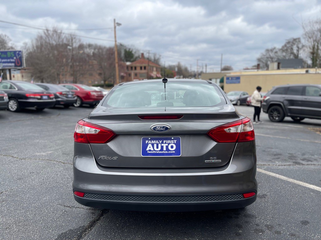 2014 Ford Focus Image 5