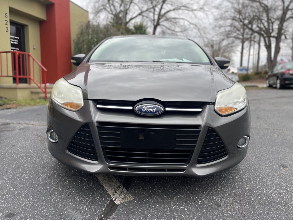 2014 Ford Focus Image 10