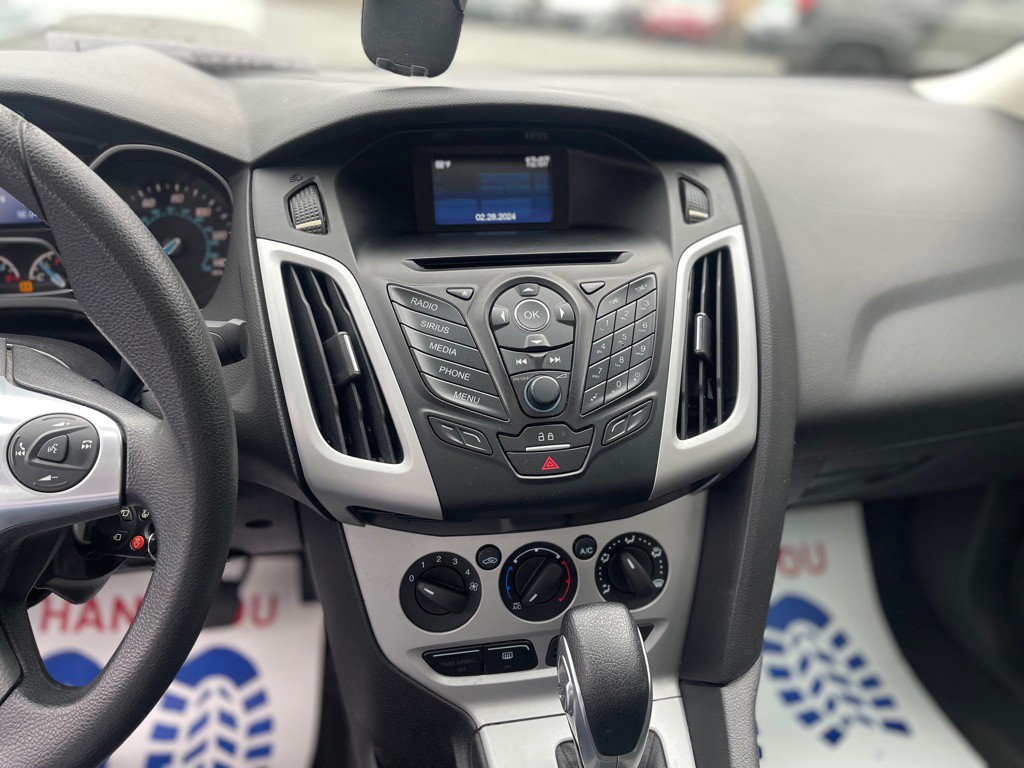 2014 Ford Focus Image 18