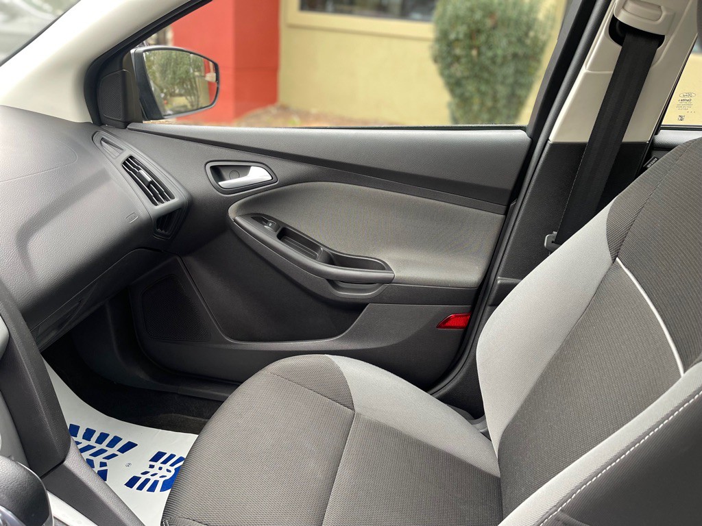 2014 Ford Focus Image 19