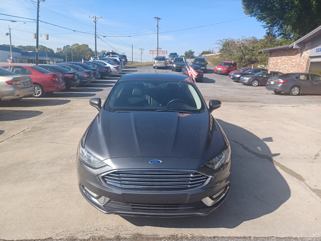2018 Ford Fusion Image 2