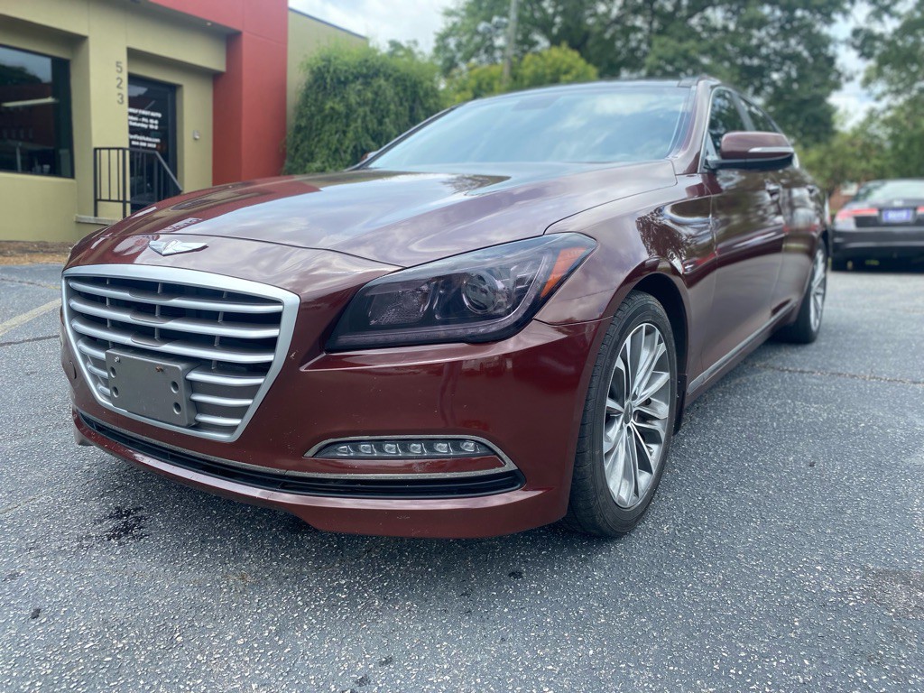 2016 Hyundai Genesis Image 1