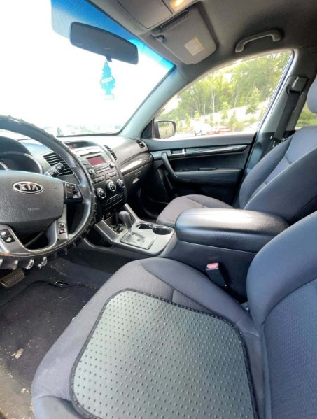 2011 Kia Sorento Image 7